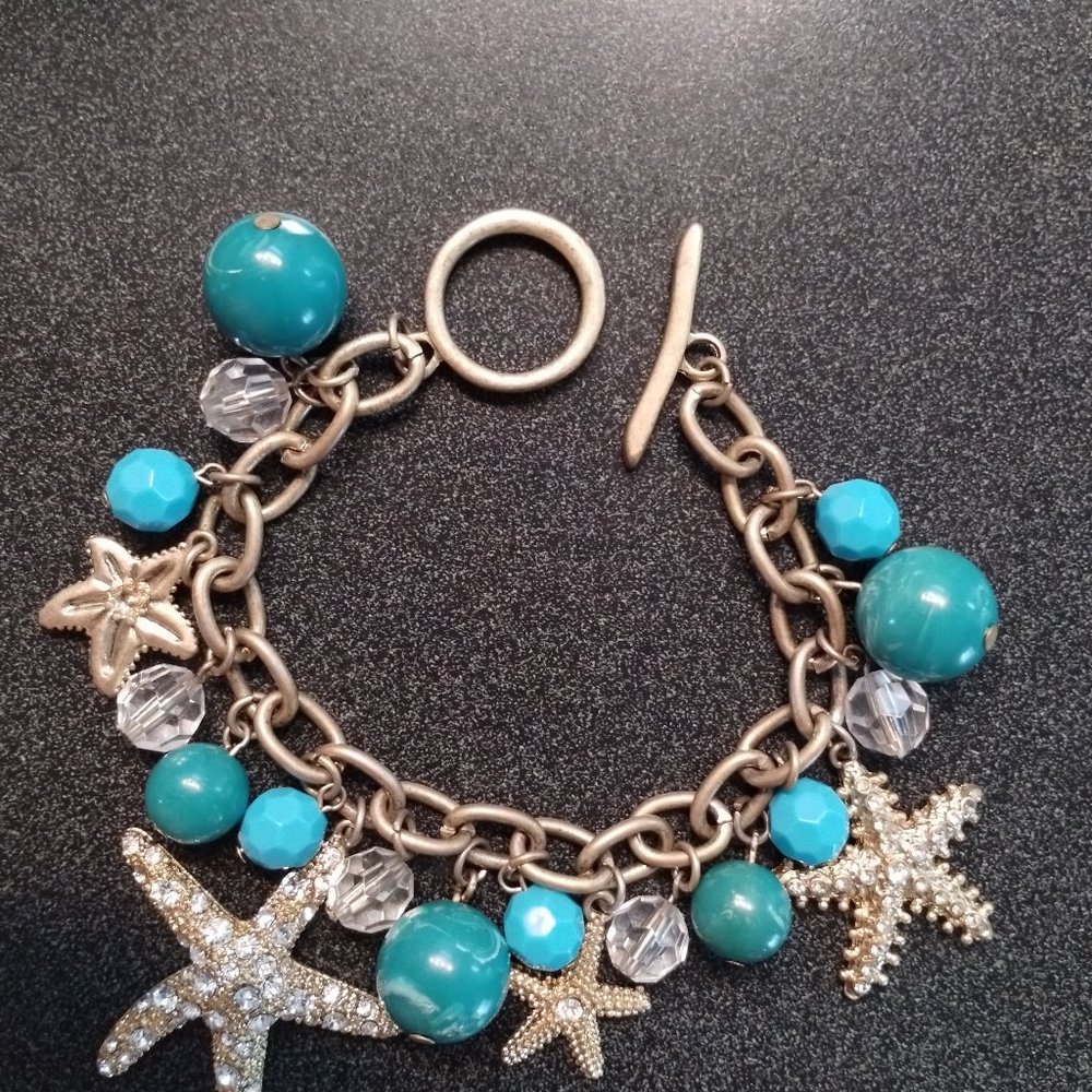 Sparkly beach bracelet